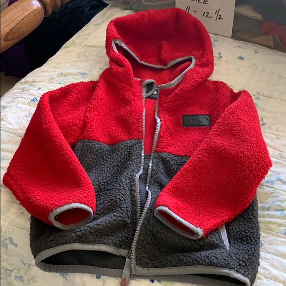 The North Face Other - Gray and red north face boys 4t fleece